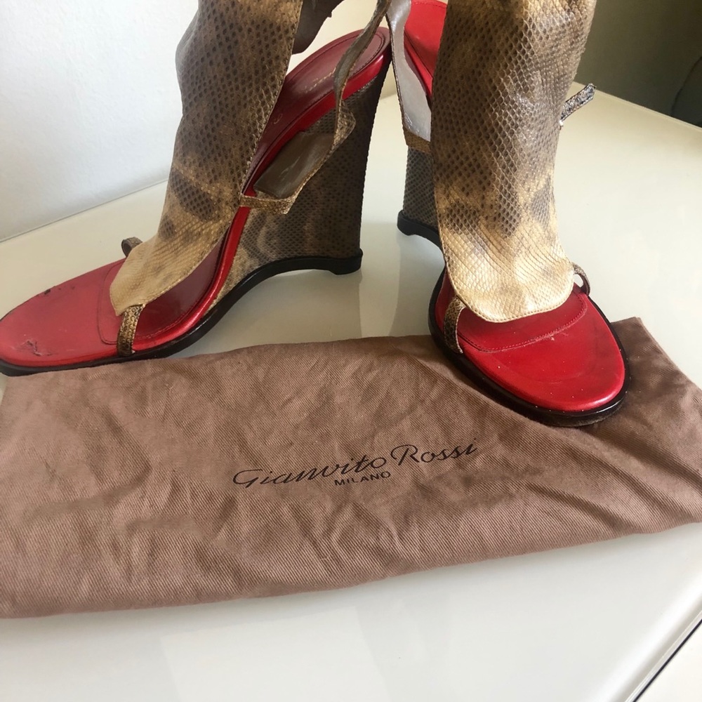 Gianvito Rossi snake print wedges size 9.5